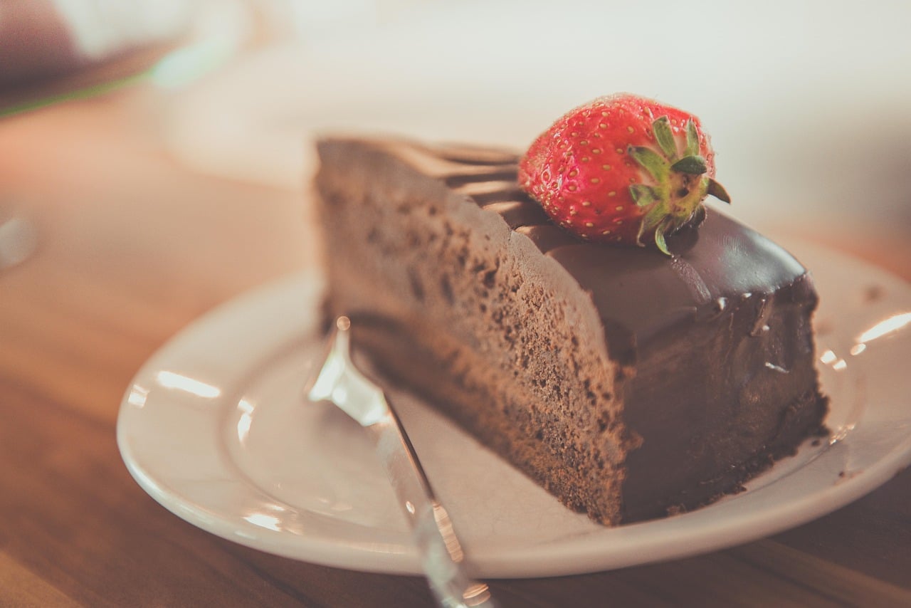 slice of cake dessert