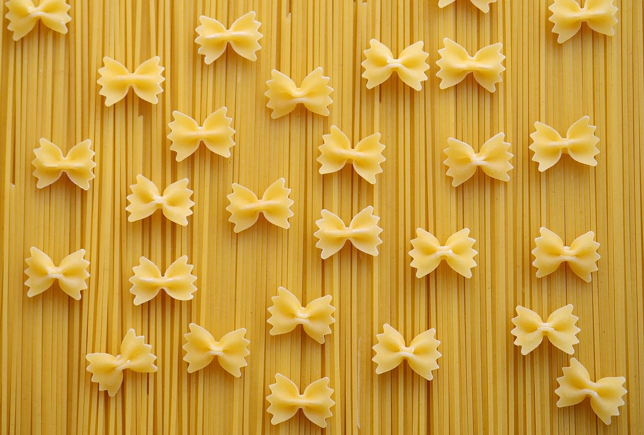 spaghetti tubes butterflies pasta spaghetti tubes butterflies pasta