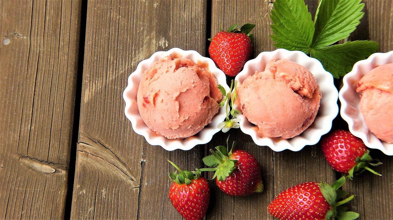 strawberries peaches vanilla strawberries peaches vanilla